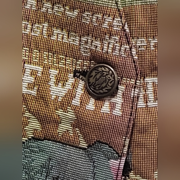 Unique Vintage Movie Poster Vest - Picture 5 of 6